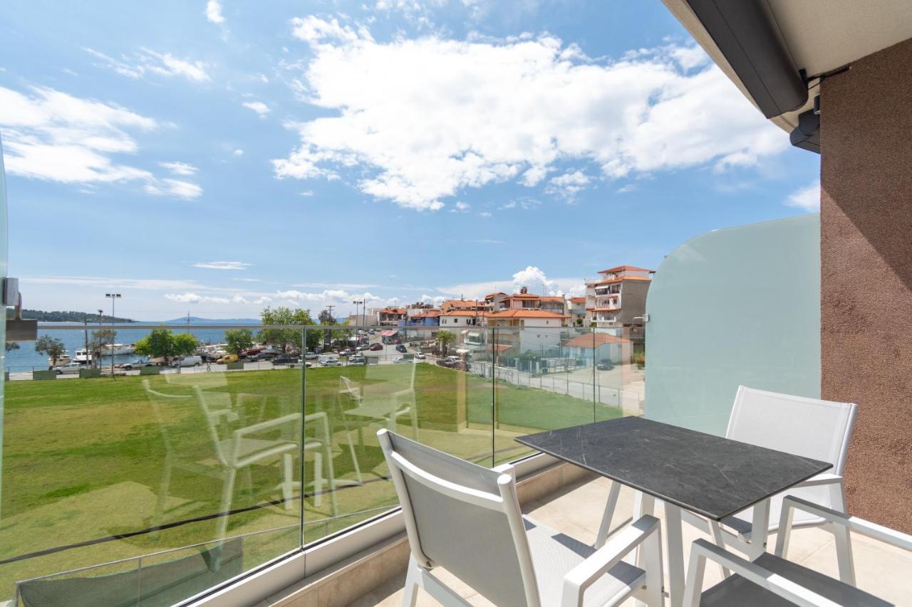 Thetis Boutique Apartments Neos Marmaras Exterior photo