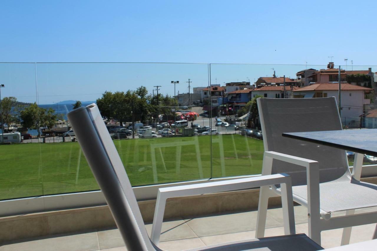 Thetis Boutique Apartments Neos Marmaras Exterior photo